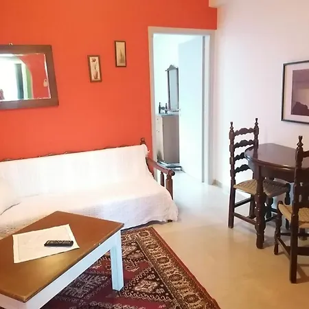 Bluenigma 4 ホテル