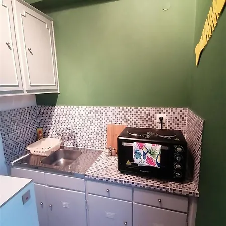 ホテル Bluenigma 4 *